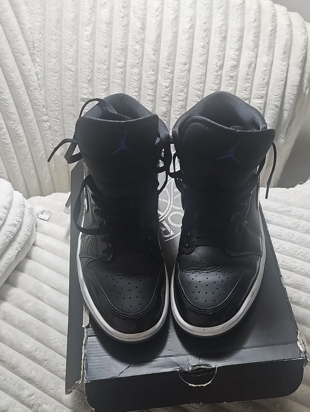 Jordan Men's Black and Purple High-Top Sneakers